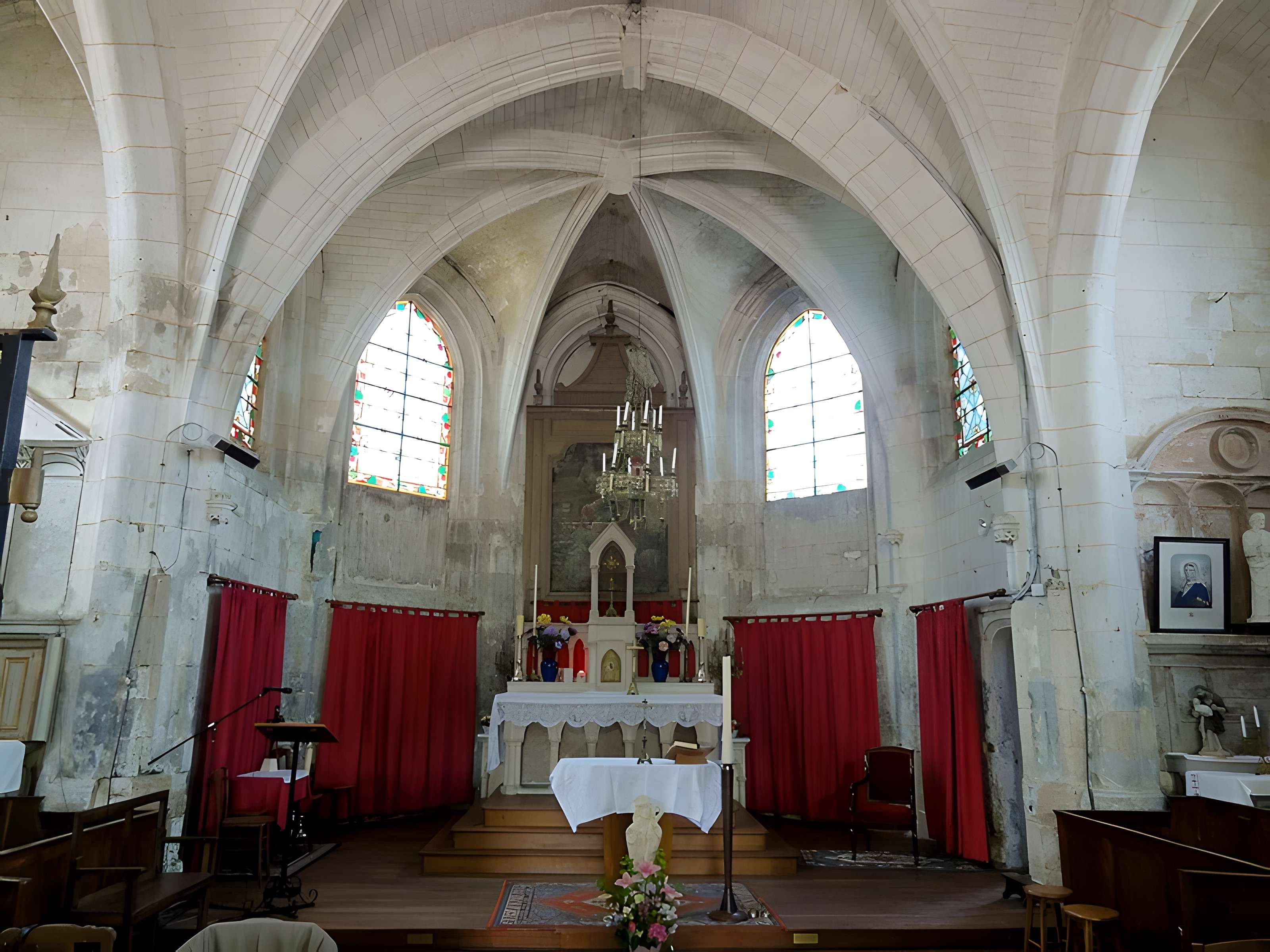 Église Saint-Wandrille de Rivecourt