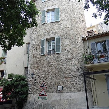 Enceinte gréco-romaine dAntibes