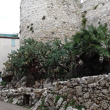 Enceinte gréco-romaine dAntibes