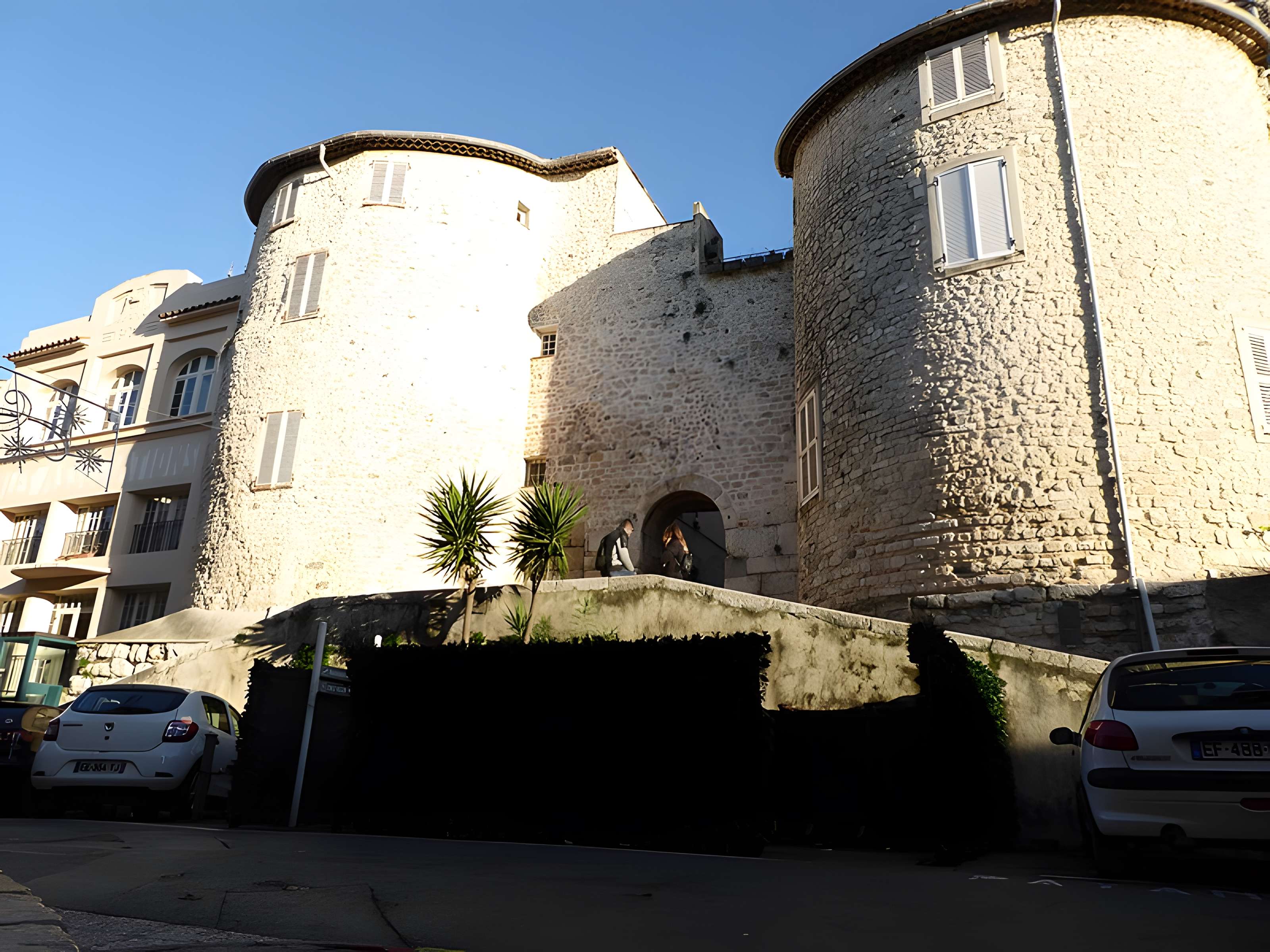 Enceinte gréco-romaine d'Antibes