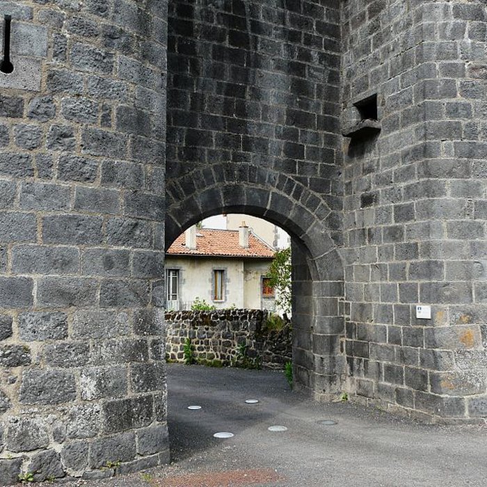 Photo de Restes de lenceinte de la ville