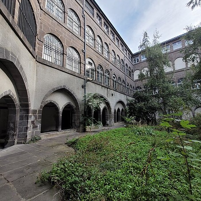 Photo de Ancien monastère des Cordeliers, puis Maison centrale