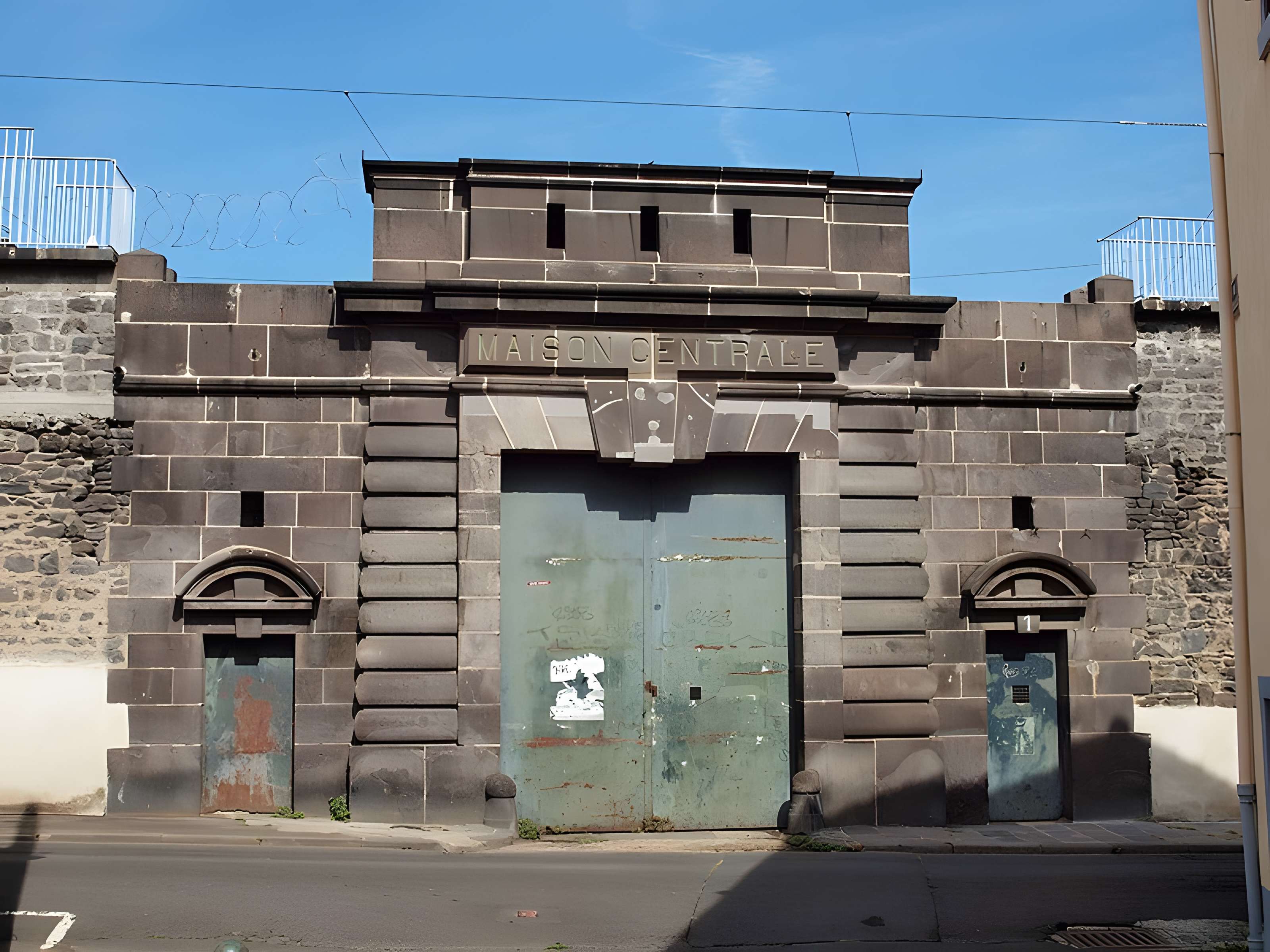Ancien monastère des Cordeliers, puis Maison centrale