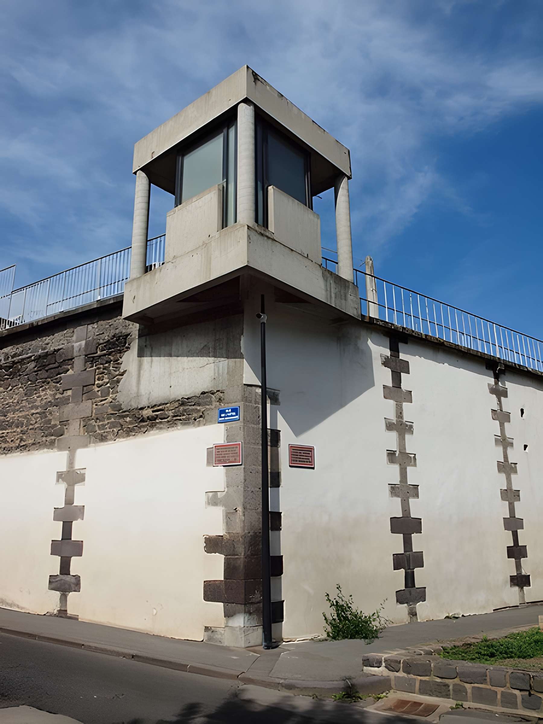 Ancien monastère des Cordeliers, puis Maison centrale
