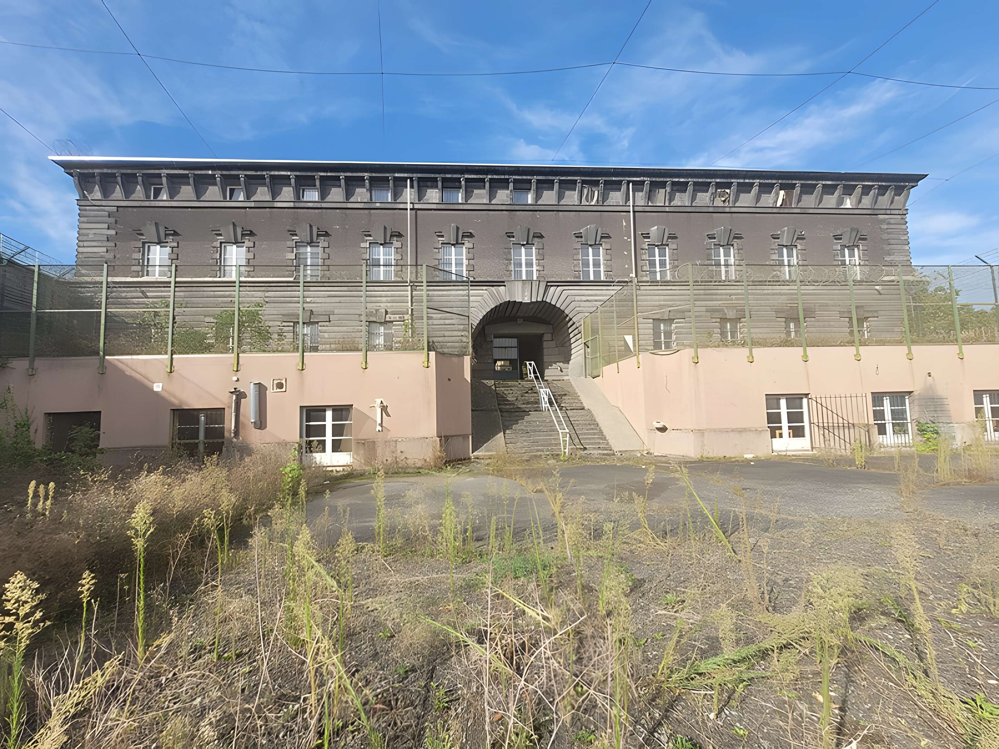 Ancien monastère des Cordeliers, puis Maison centrale