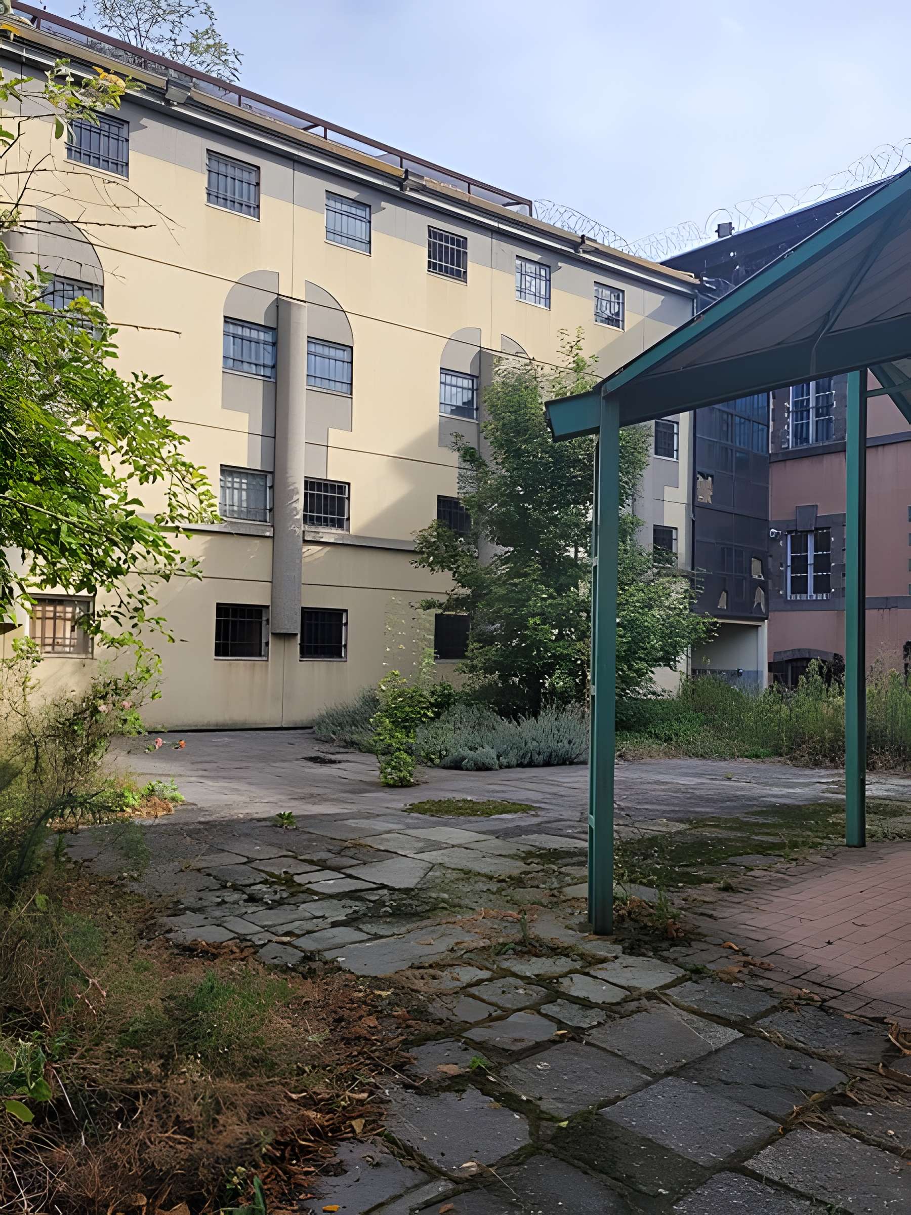 Ancien monastère des Cordeliers, puis Maison centrale