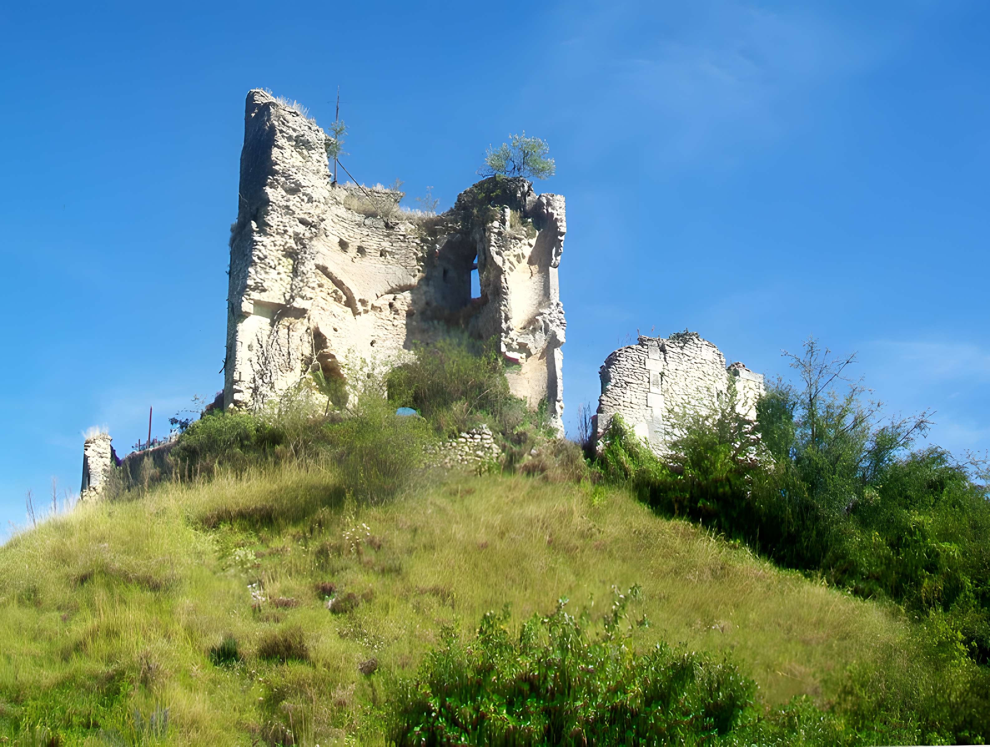 Ensemble castral de Château-sur-Epte