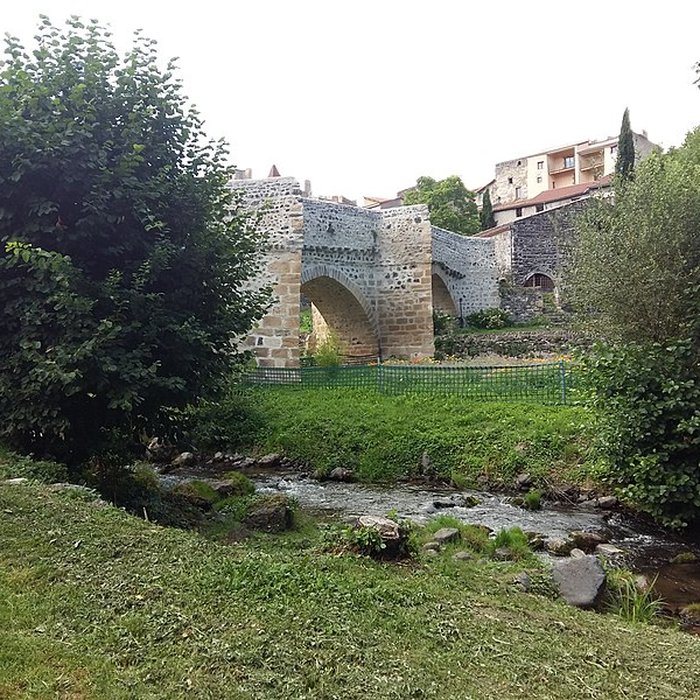 Photo de Château de Murol ou de la Tour Fondue