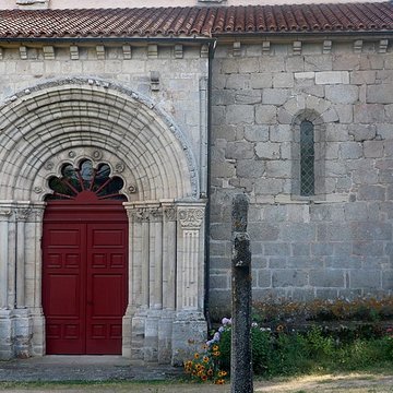 Eglise Saint-Hilaire et ancien monastère