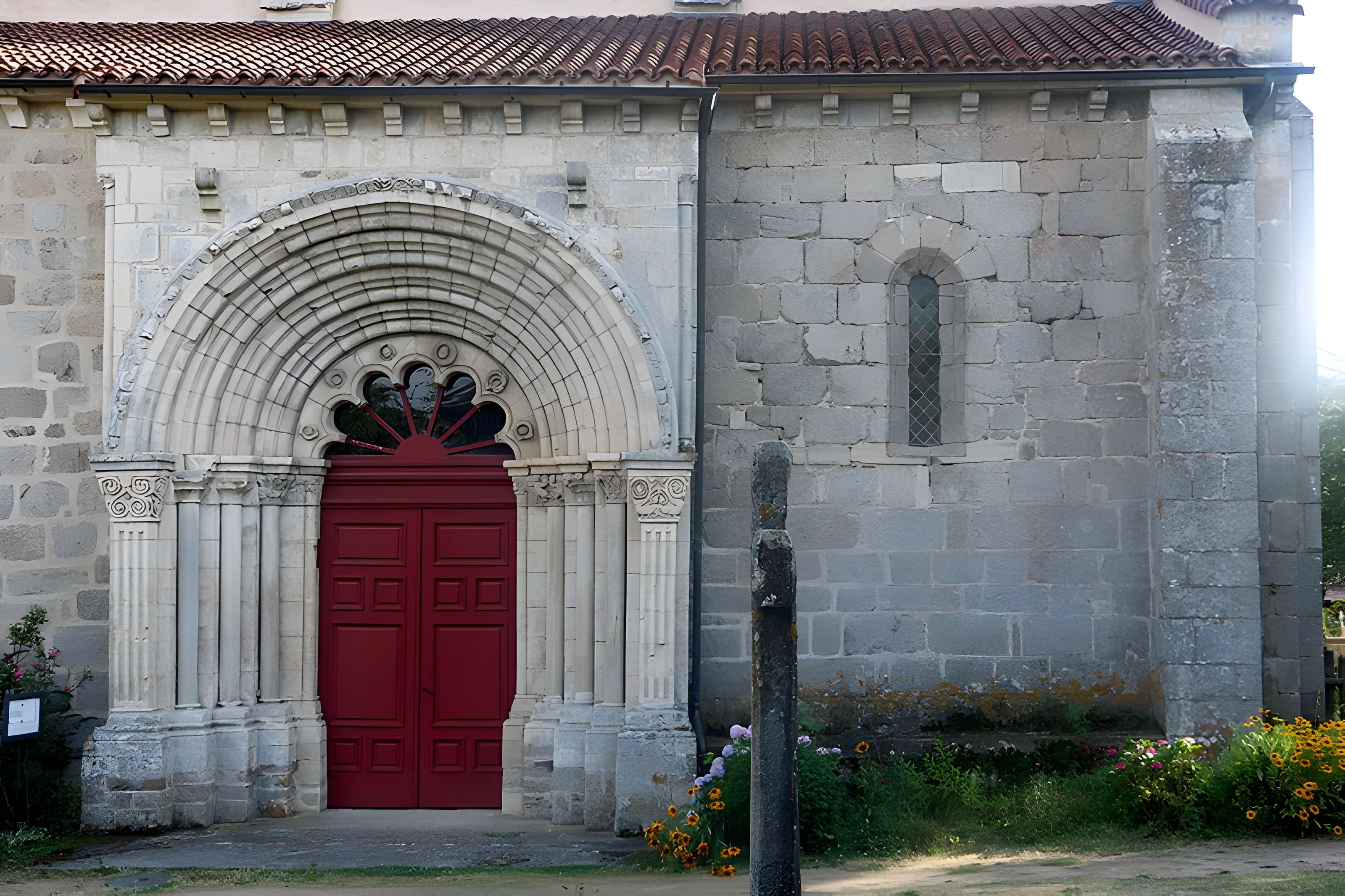 Eglise Saint-Hilaire et ancien monastère