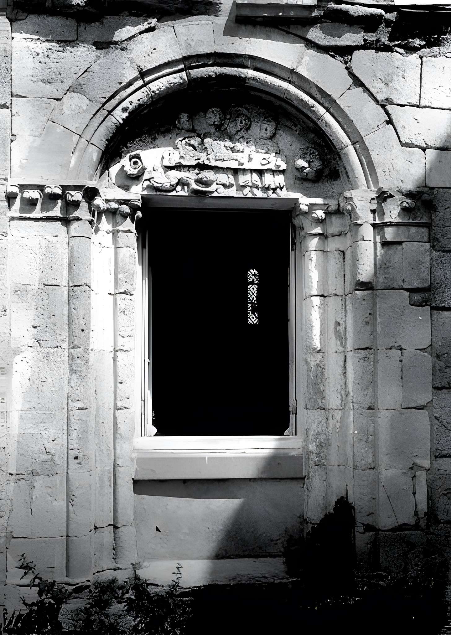 Eglise Saint-Hilaire et ancien monastère