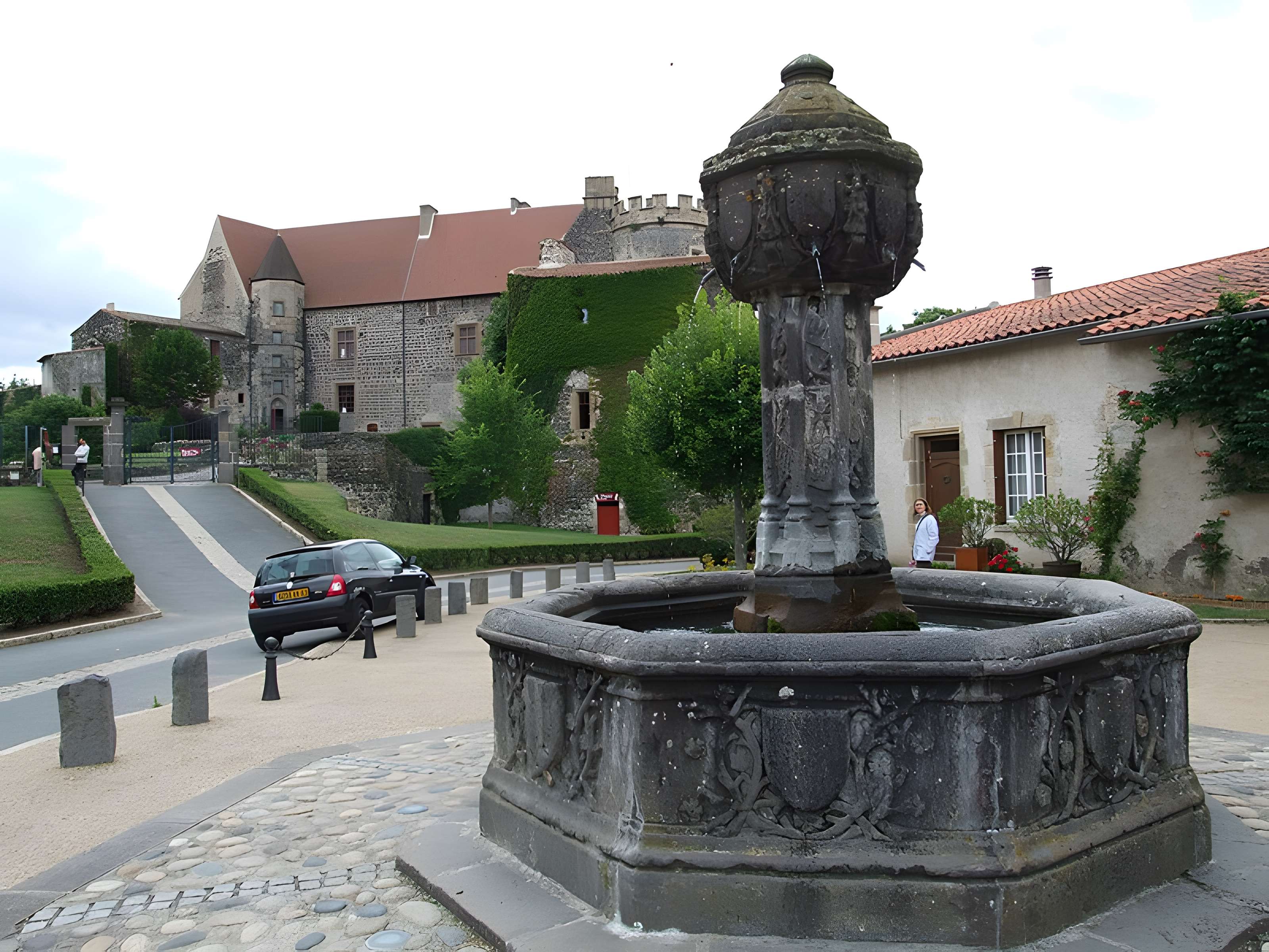 Ancien château fort