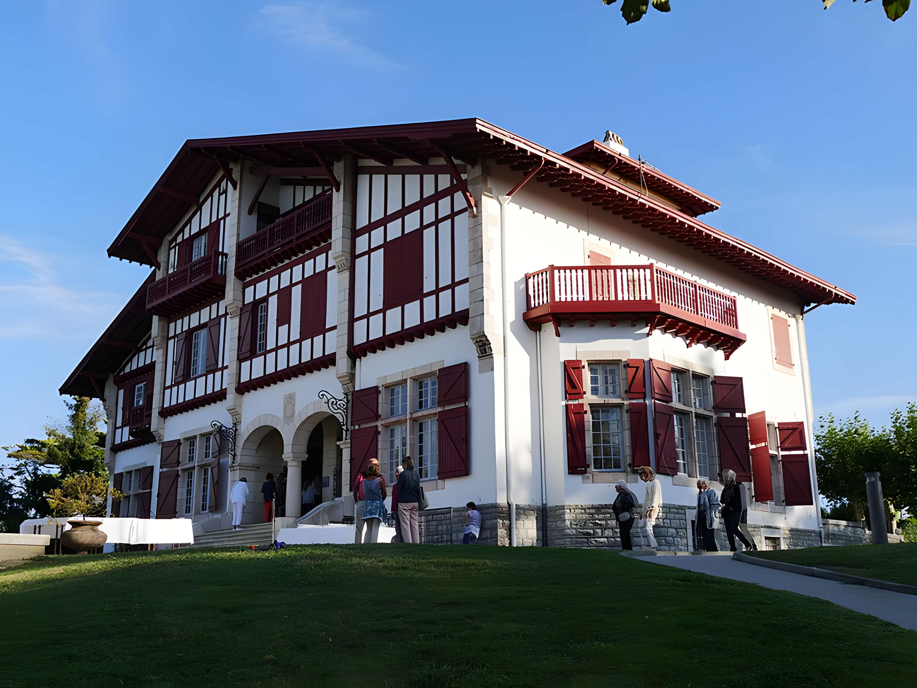 Villa Saraléguinéa