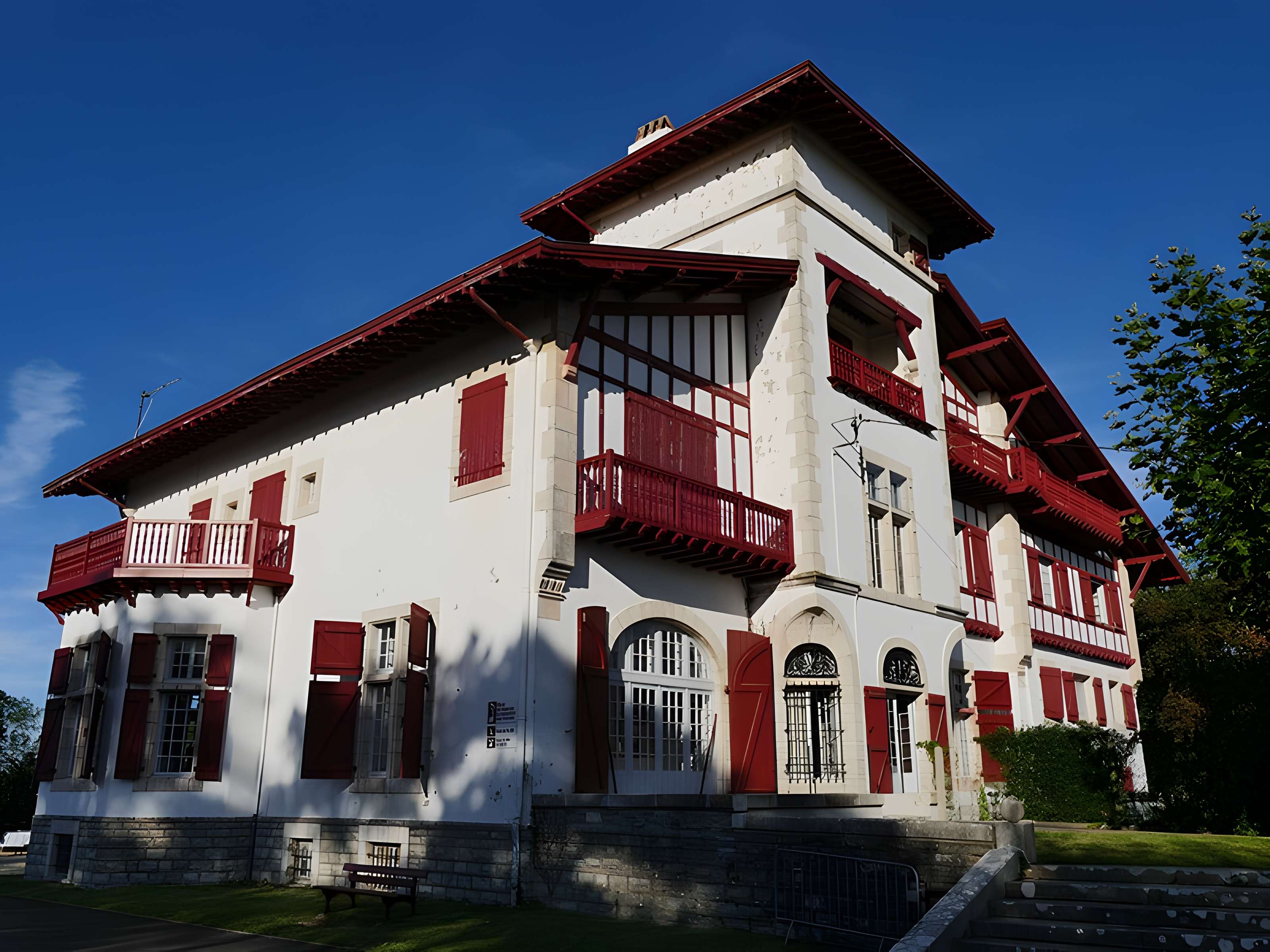 Villa Saraléguinéa