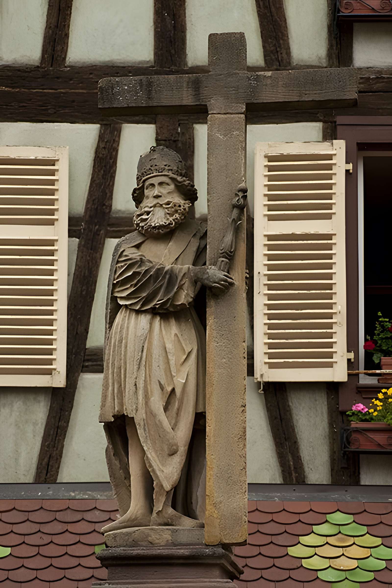 Fontaine Constantin, située devant l'église