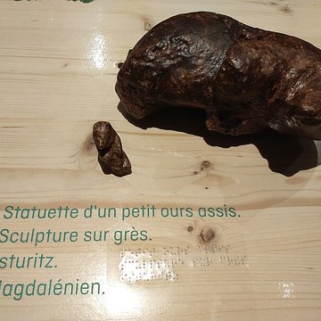 Site archéologique des grottes dIsturits, dOxocelhaya et dErberua également sur commune de Saint-Martin-dArberoue