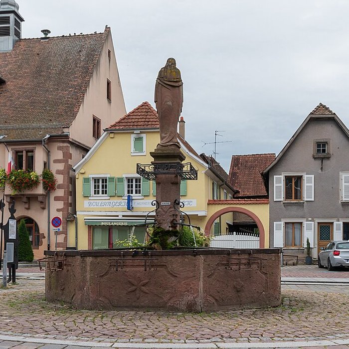 Photo de Fontaine de Châtenois