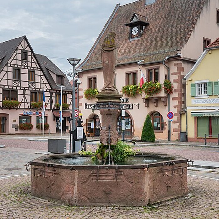 Photo de Fontaine de Châtenois
