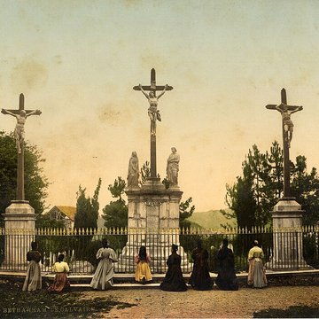 Calvaire et chemin de croix extérieur