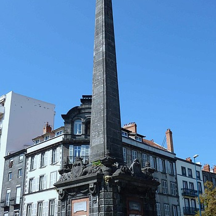 Photo de Fontaine de la Pyramide à Clermont-Ferrand