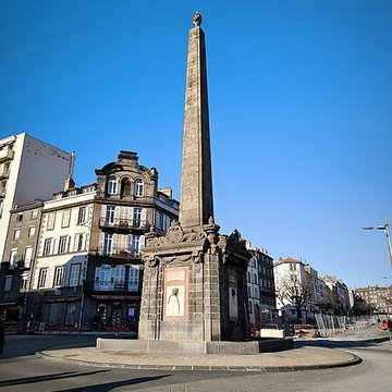 Fontaine de la Pyramide à Clermont-Ferrand