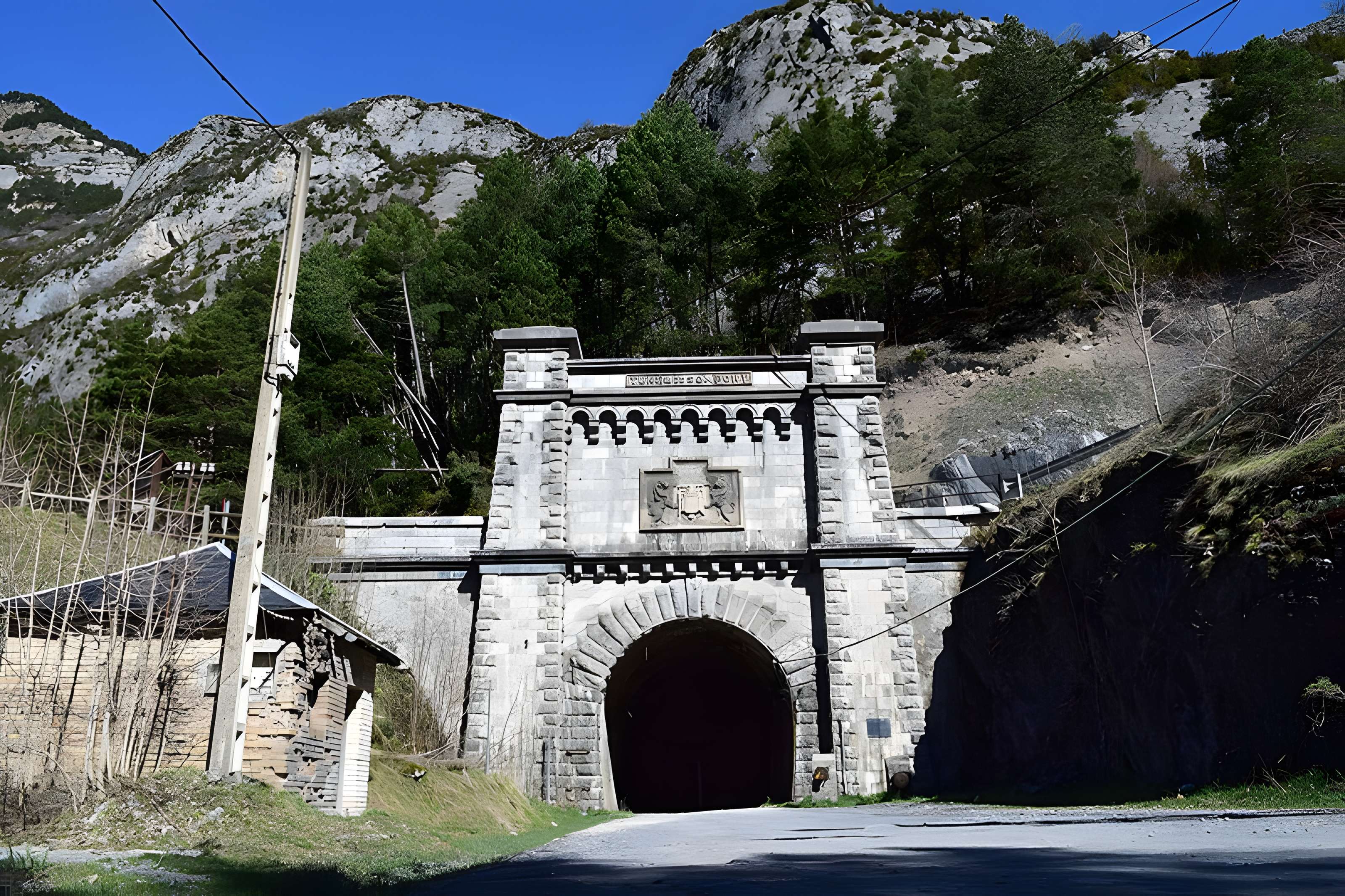 Tunnel de Pau-Canfranc