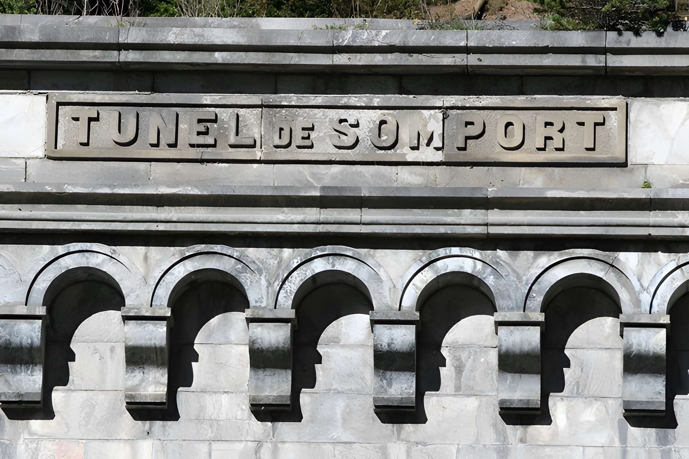 Tunnel de Pau-Canfranc