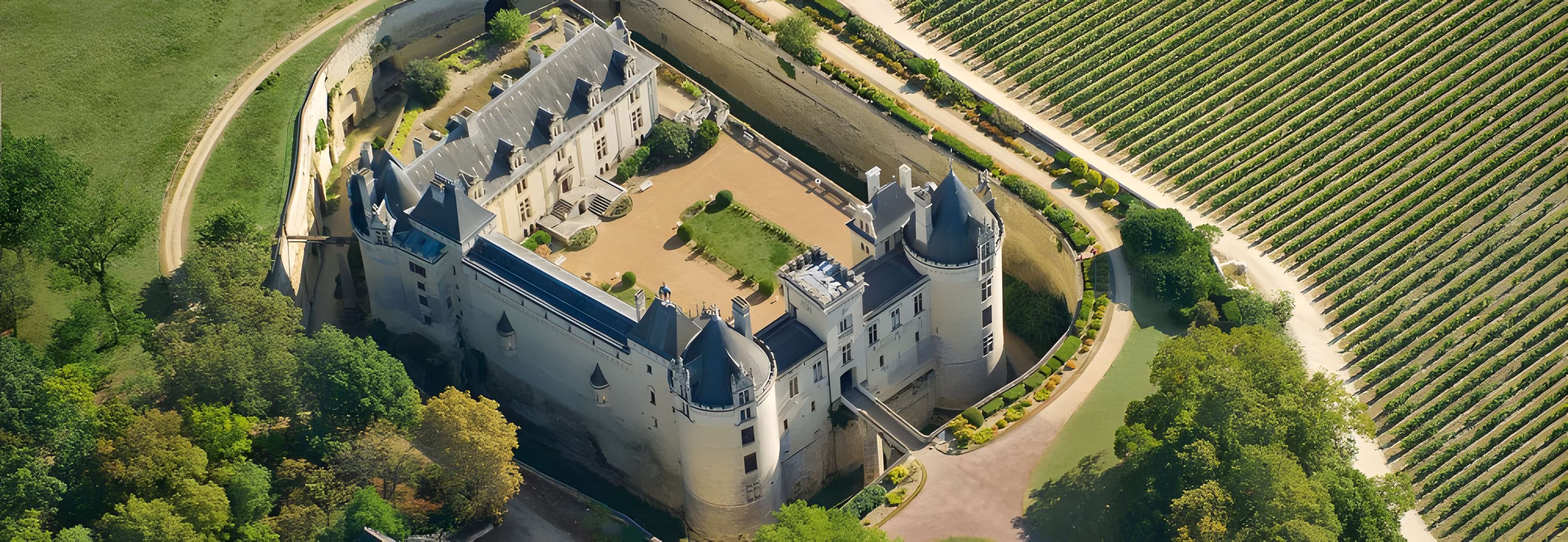 Château de Brézé vue aérienne