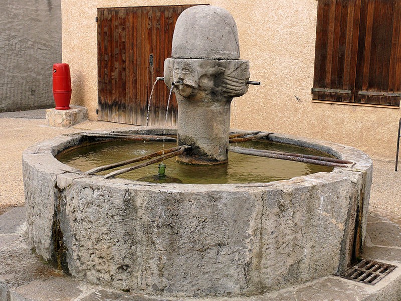 Photo de Fontaine de Senez