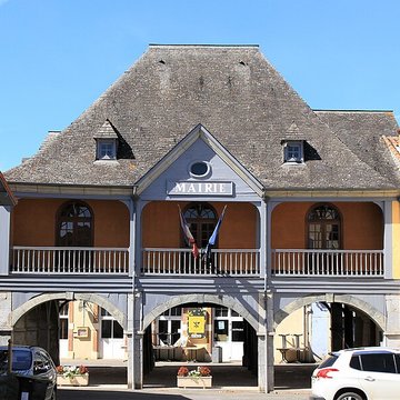Ancienne mairie-Halle