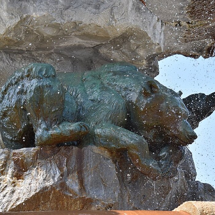Photo de Fontaine Duvignau-Bousigues dite « des Quatre-Vallées »