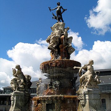 Fontaine Duvignau-Bousigues dite « des Quatre-Vallées »