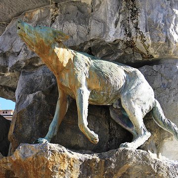 Fontaine Duvignau-Bousigues dite « des Quatre-Vallées »