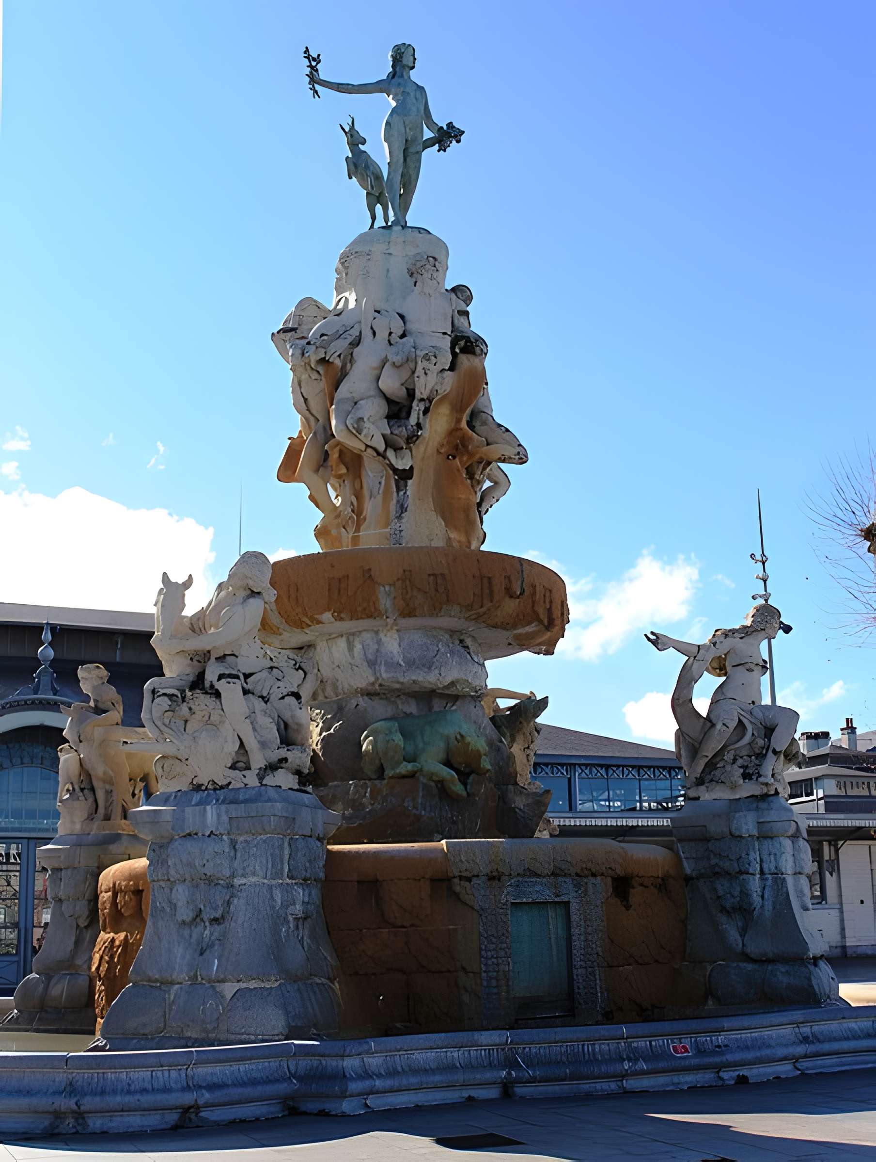 Fontaine Duvignau-Bousigues dite « des Quatre-Vallées »