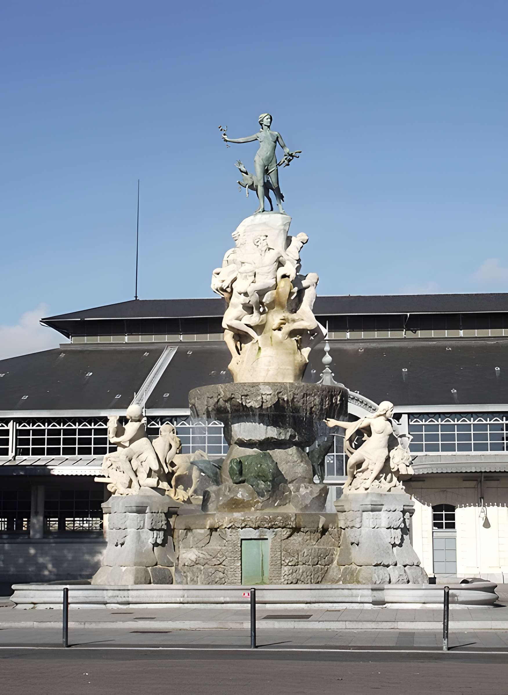 Fontaine Duvignau-Bousigues dite « des Quatre-Vallées »