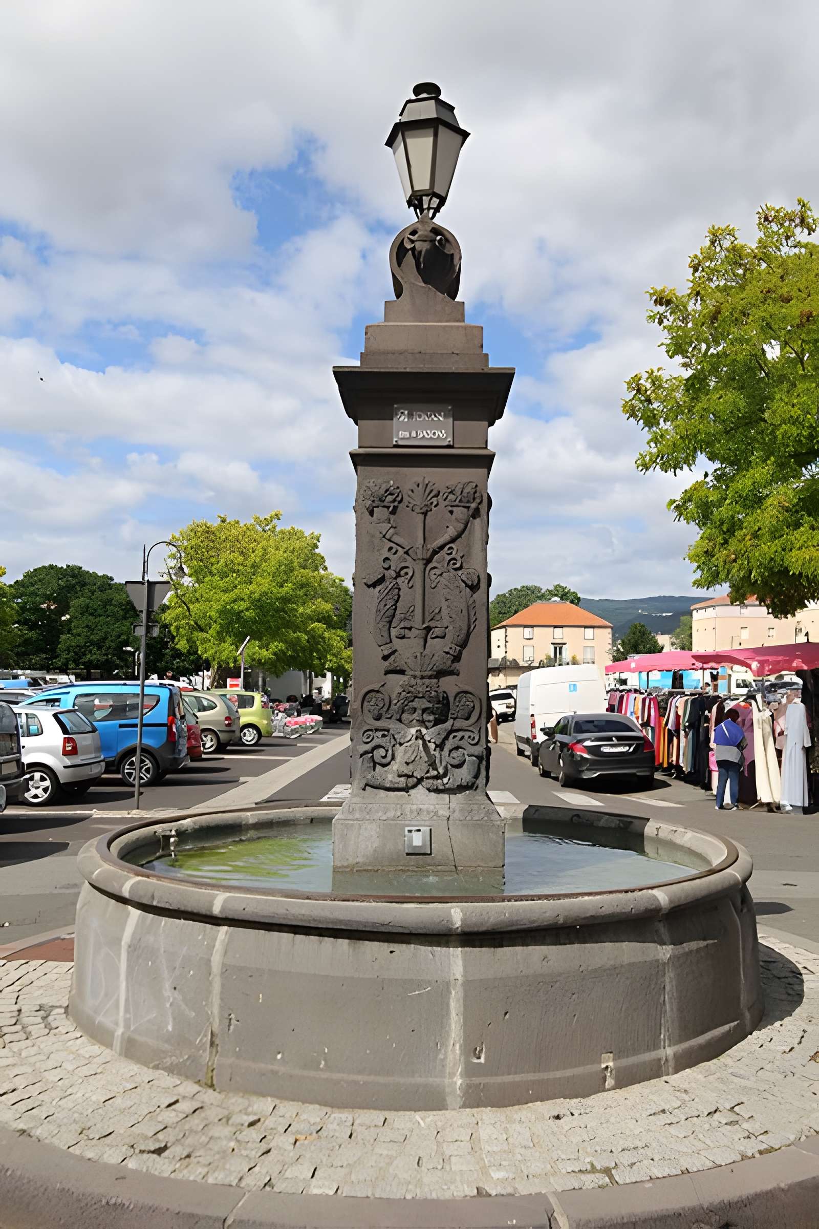Fontaine des Quatre-Saisons de Clermont-Ferrand