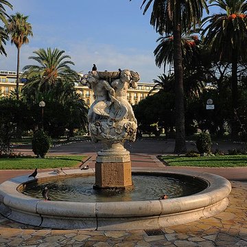 Fontaine des Tritons de Nice 