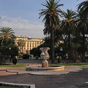Fontaine des Tritons de Nice 