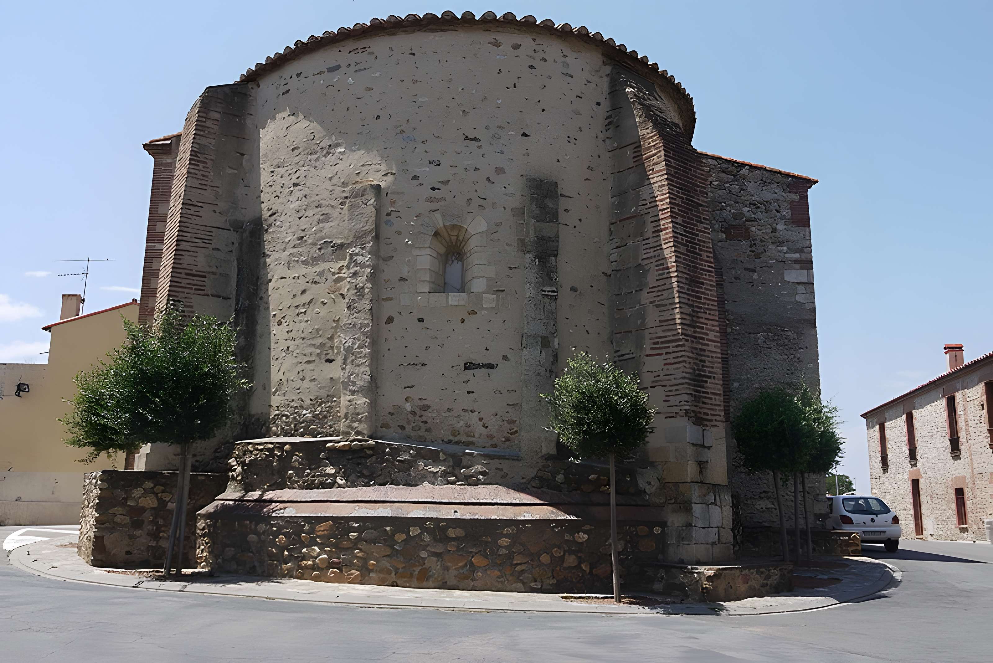 Eglise Saint-Cyr-et-Sainte-Julitte