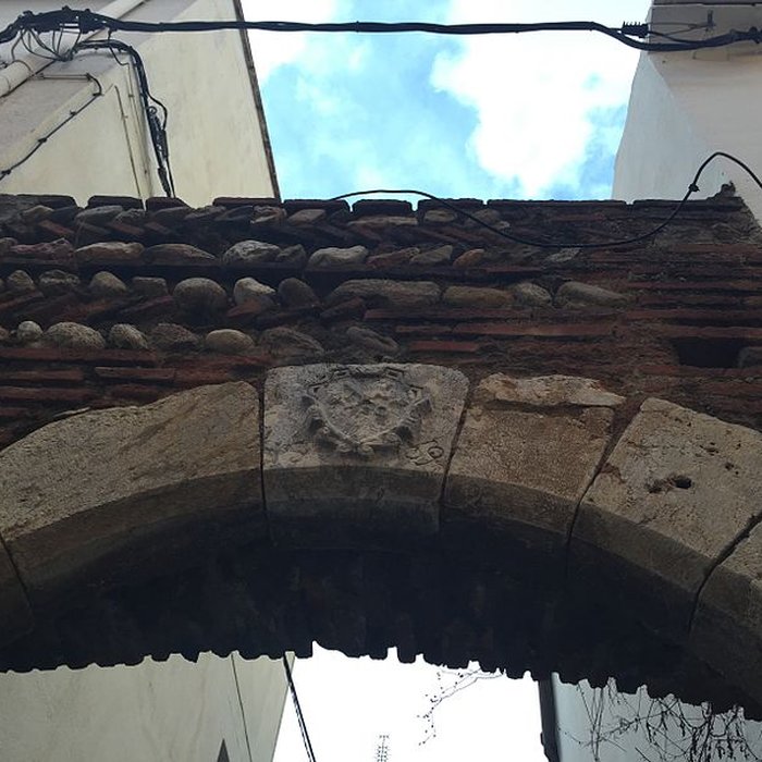 Photo de Arc sur limpasse