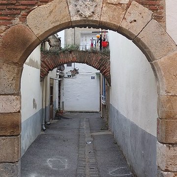 Arc sur limpasse