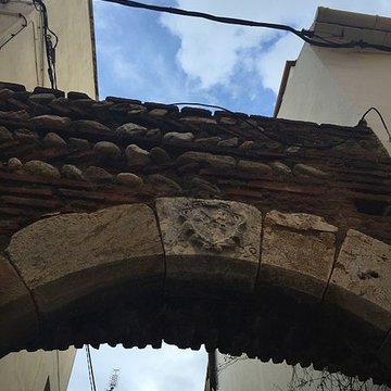 Arc sur limpasse