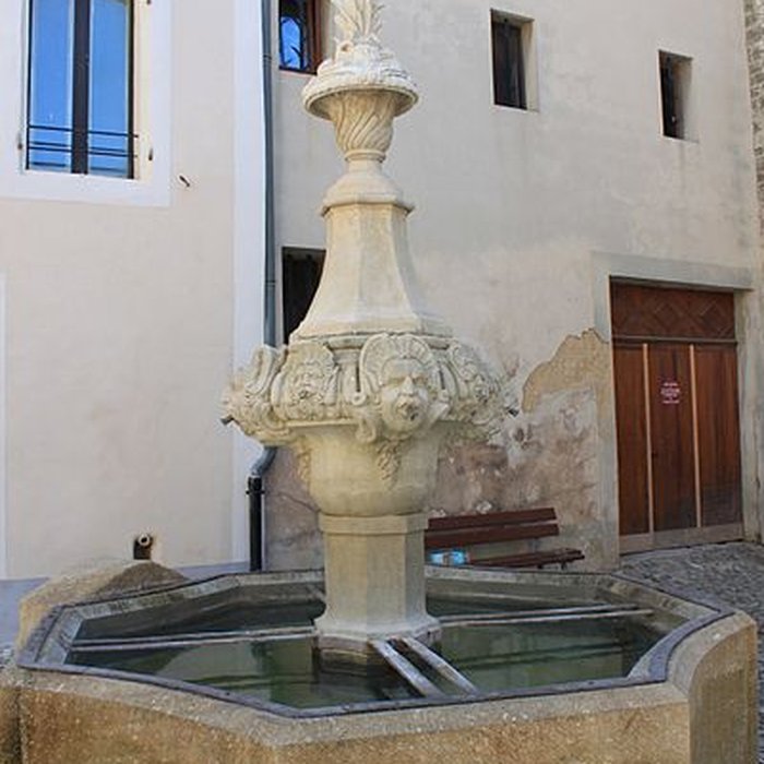 Photo de Fontaine du Gigot de Pernes-les-Fontaines