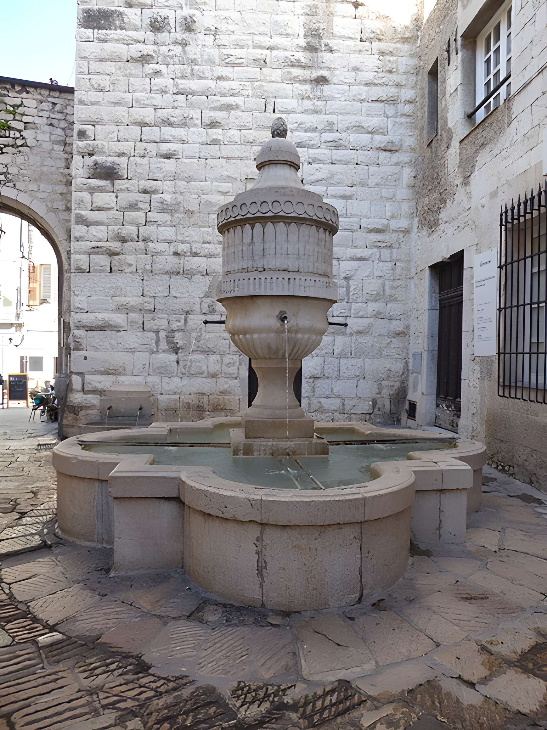 Fontaine du Peyra à Vence