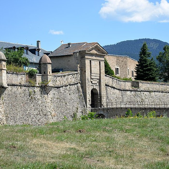 Photo de Ensemble des remparts de la citadelle