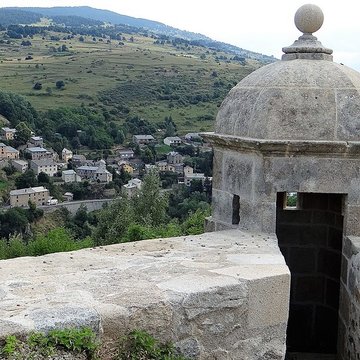 Ensemble des remparts de la citadelle
