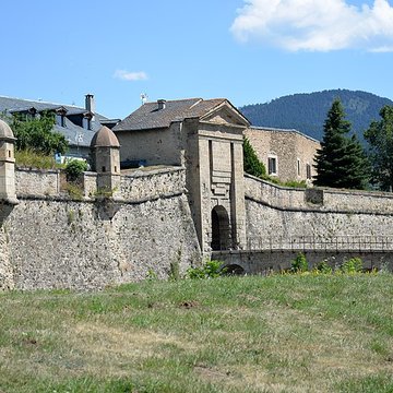 Ensemble des remparts de la citadelle
