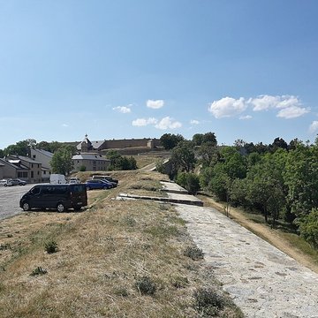 Ensemble des remparts de la citadelle