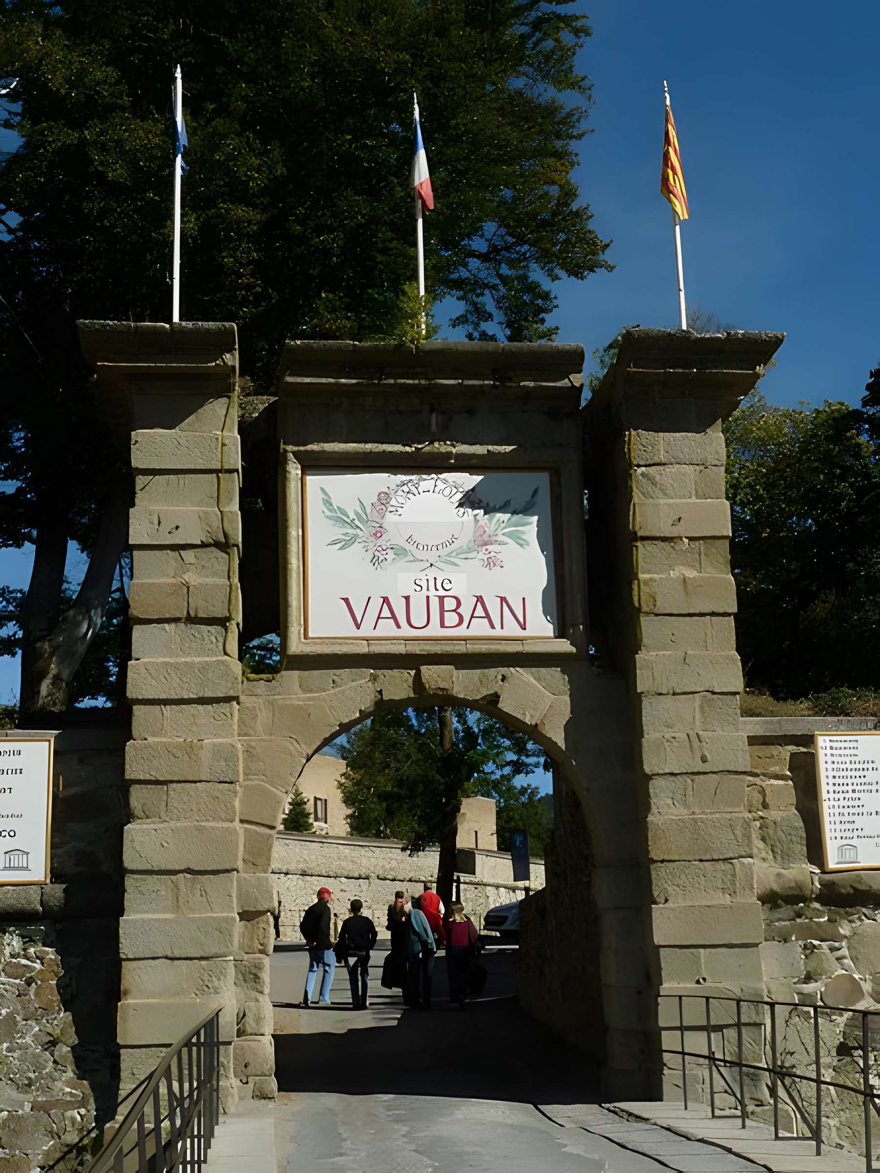 Ensemble des remparts de la citadelle