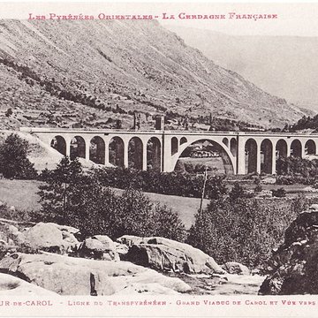 Viaduc sur le Carol